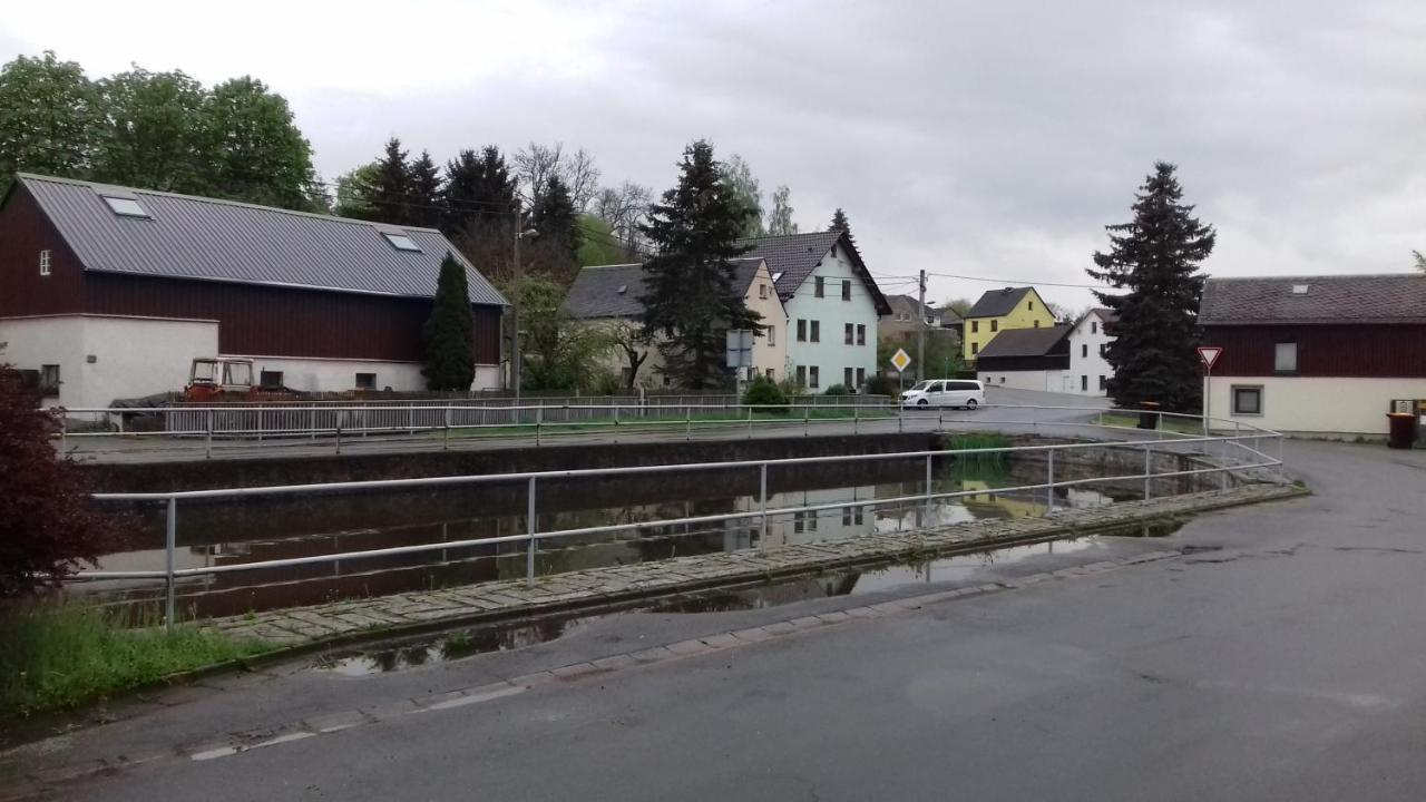 Ferienhaus Johanna & Ferienwohnung Thum Weischlitz Екстериор снимка
