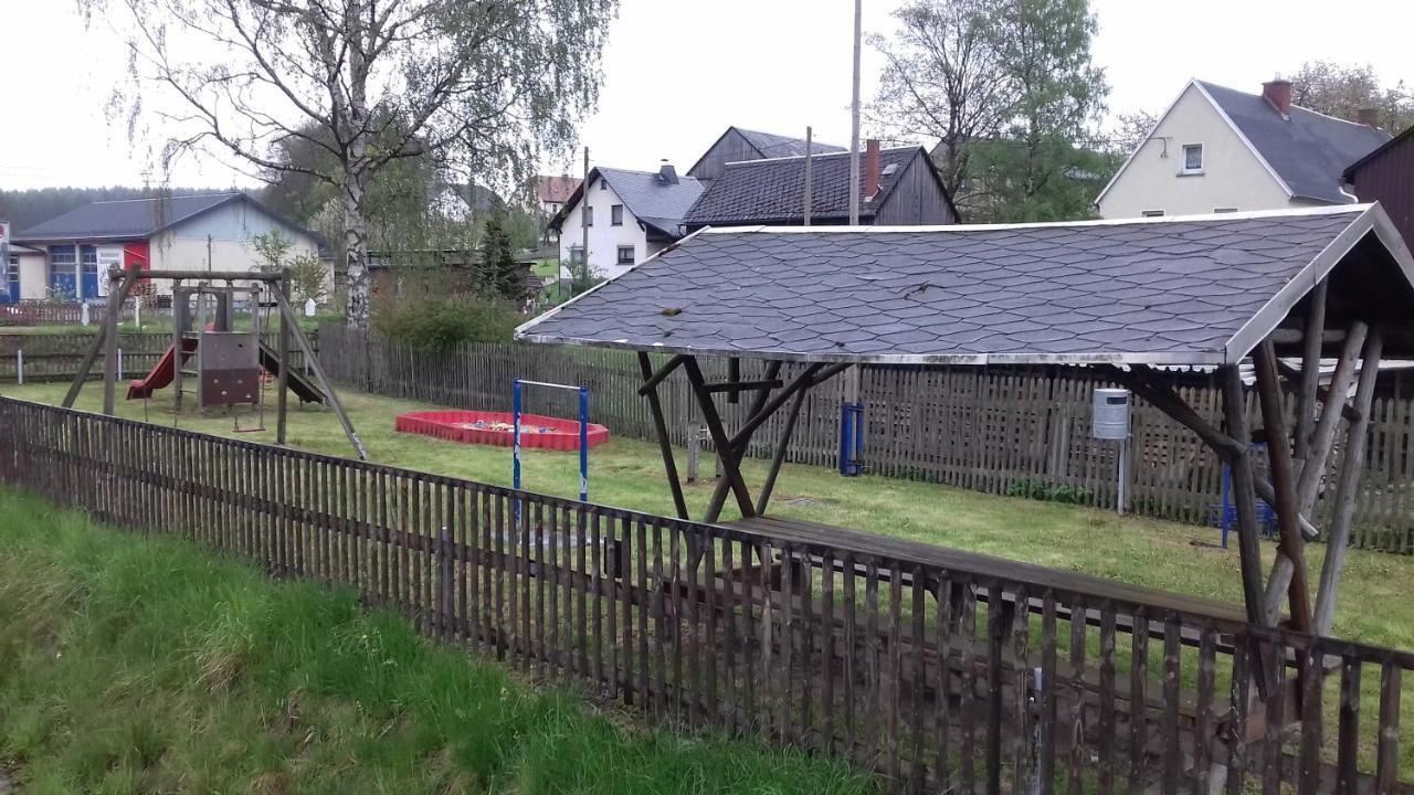 Ferienhaus Johanna & Ferienwohnung Thum Weischlitz Екстериор снимка